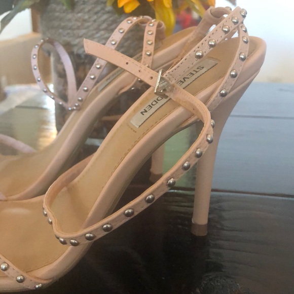 Steve Madden Blush Wish Heels - Picture 3 of 5
